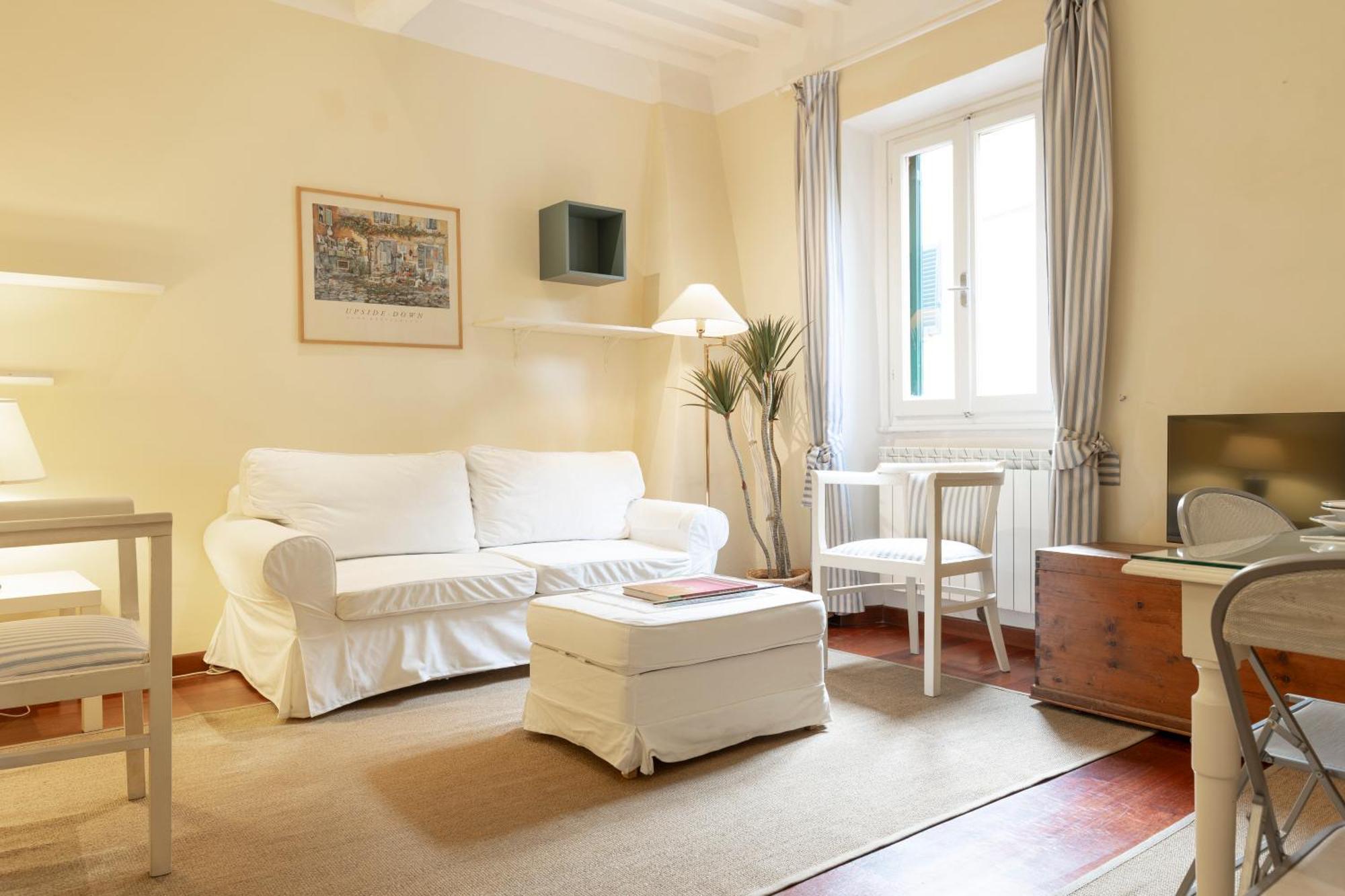 Sweet San Frediano Apartment Firenze Bagian luar foto